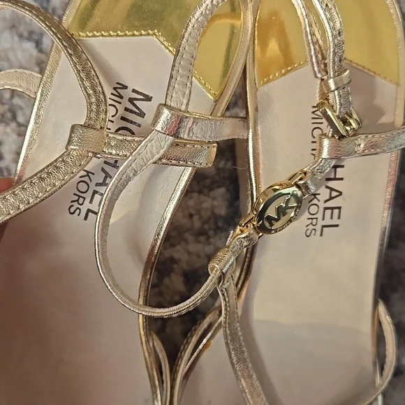 Michael Kors Sandals - Picture 9 of 10